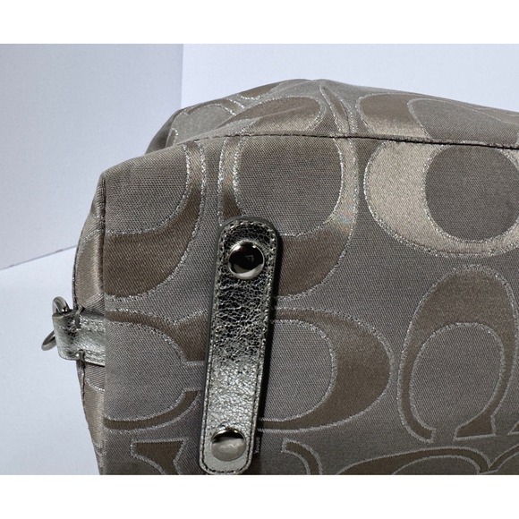 Coach Poppy Signature Lurex satchel shoulder handbag in Silver/gray metallic - Picture 9 of 12